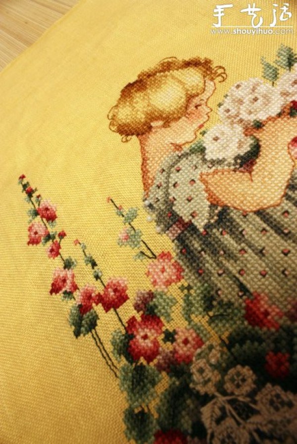 Pastoral style flower girl cross stitch pattern