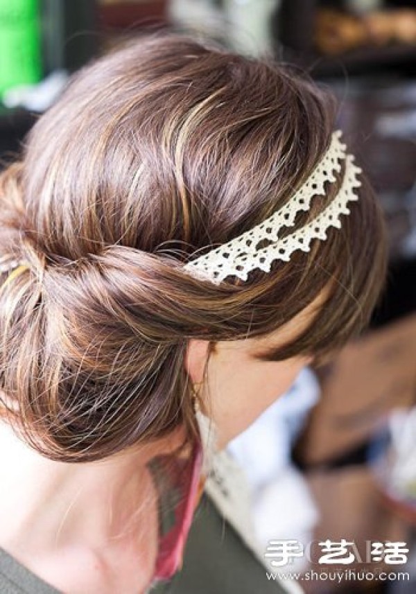 DIY summer eye-catching hair accessories to feel cute