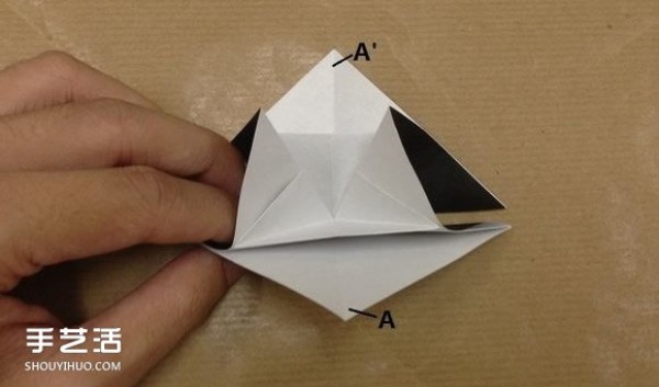 Small animal origami step-by-step diagram using paperIllustration of how to fold small animals