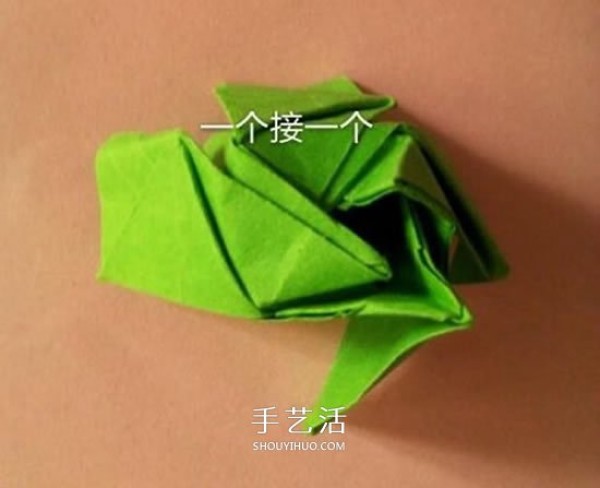 An illustrated tutorial on folding a rose from a piece of paper, including the calyx