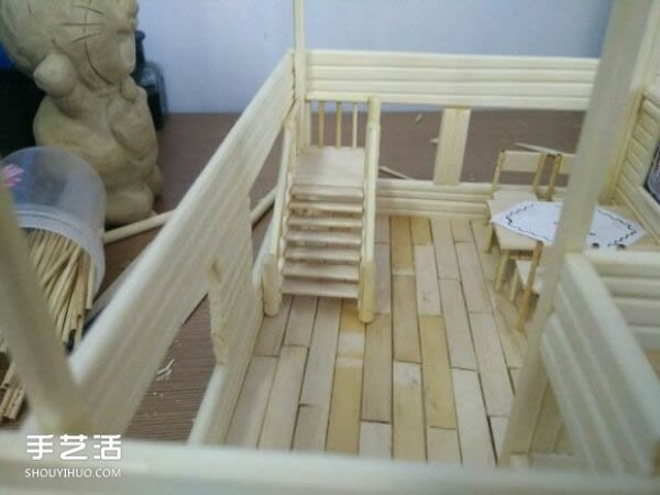 Disposable chopsticks are used to hand-make a life-like villa model, the steps are complete! 