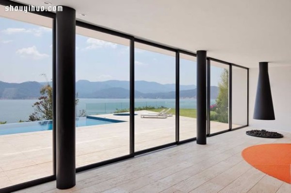 Villa decoration design on the southern coast of Spain with a panoramic view