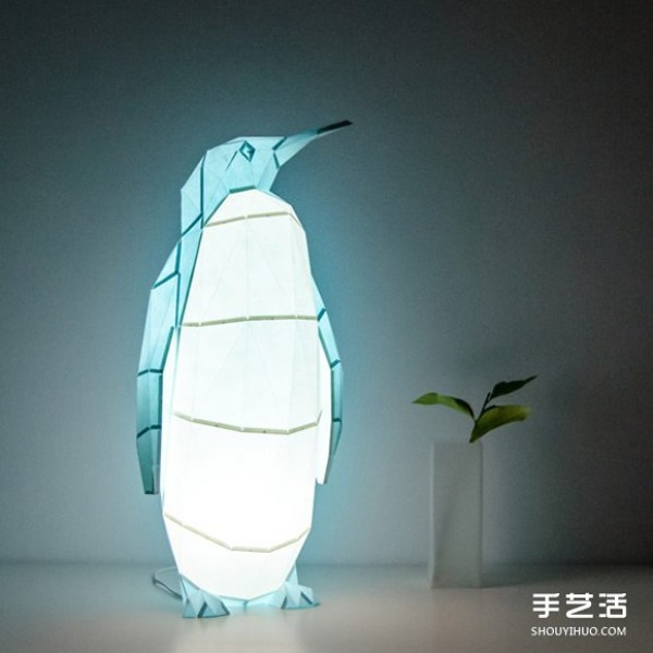 Paper mache animal lamps inspired by origami art that you can assemble yourself