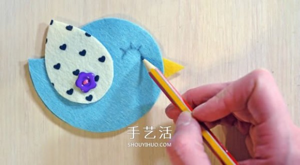 Non-woven bird bird refrigerator magnet DIY handmade fabric bird refrigerator magnet production