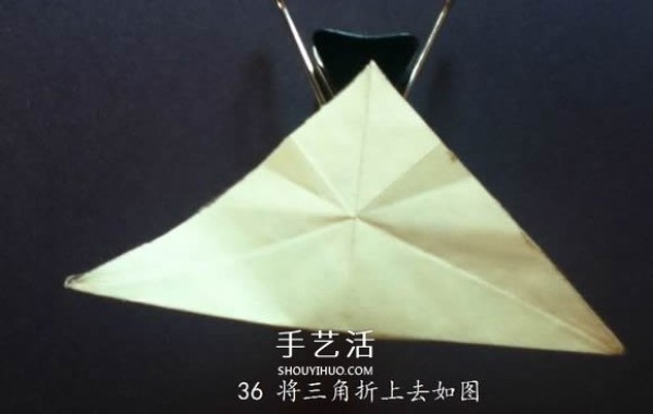 Wear the cat with you! Illustration of the origami method of cat head ring