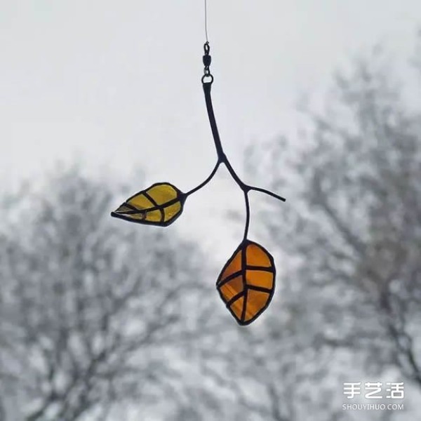 DIY leaf glass leaf pendant DIY picture using wine bottle waste