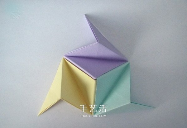 Detailed tutorial on folding paper flower balls, hand-made origami flower balls process diagram