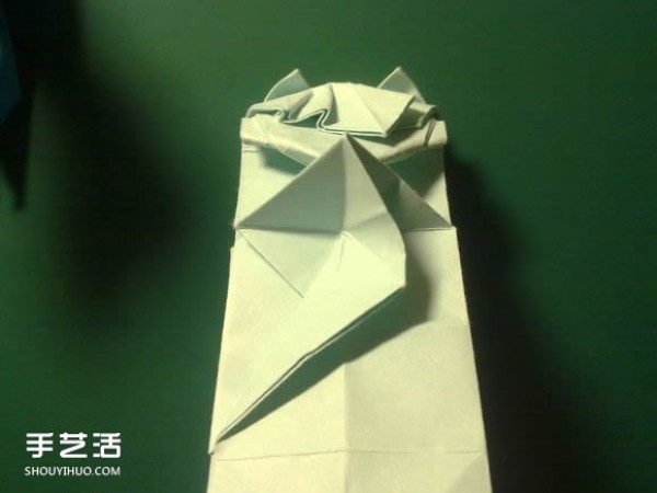 Detailed illustration of the folding process of Hatsune Miku origami