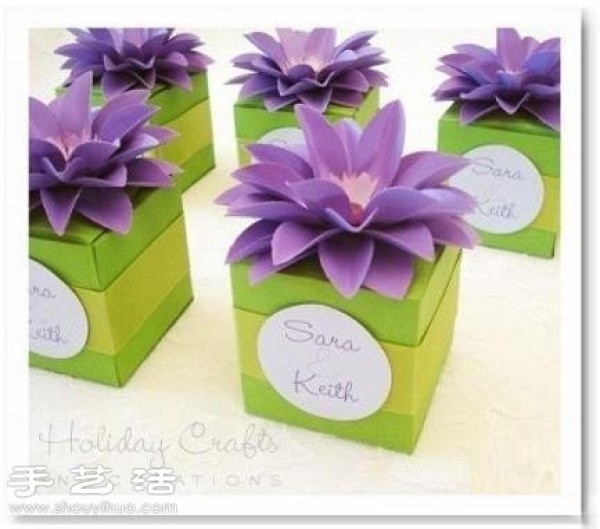 Card paper makes beautiful three-dimensional paper flowers for handmade flower packaging decoration