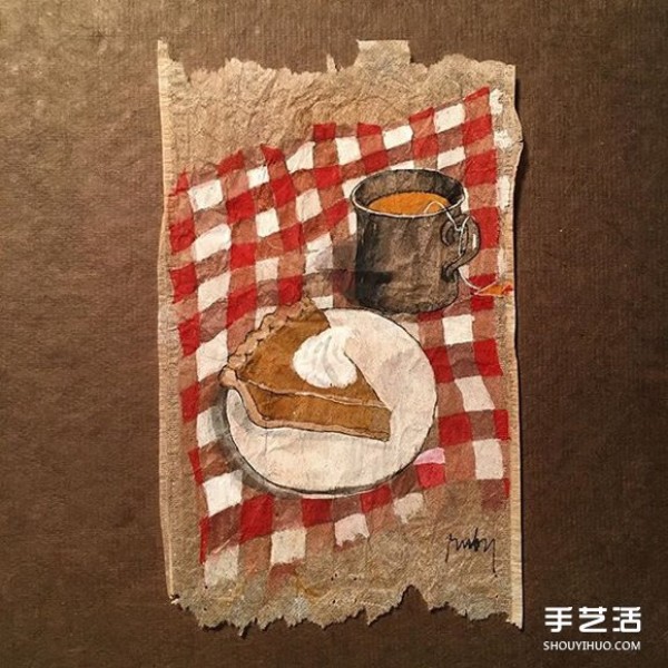 Turn waste into treasure: An artist uses a drunk tea bag as a canvas to write a diary