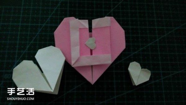 LOVE heart-shaped origami illustrated tutorial on how to fold LOVE love on Valentines Day