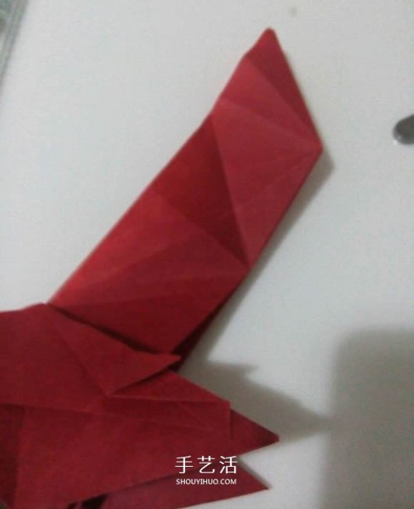 The process of folding the auspicious beast Kirin, the illustrated process of folding the Origami Tetsushi Kamiyas Kirin