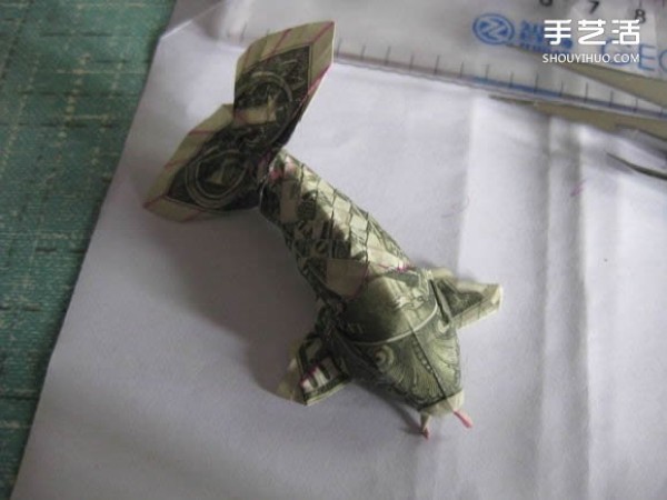 How to fold origami dollar carp and how to fold carp with dollars