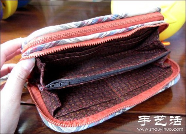 How to make a long wallet by making a homemade patchwork wallet.