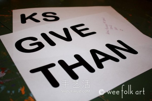 Tutorial on how to decorate wooden building blocks for Thanksgiving