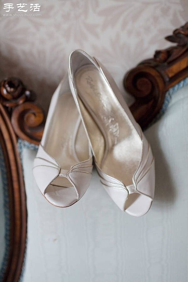 The brides tips for choosing beautiful and comfortable shoes