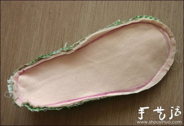 Beautiful and warm home handmade cloth shoes