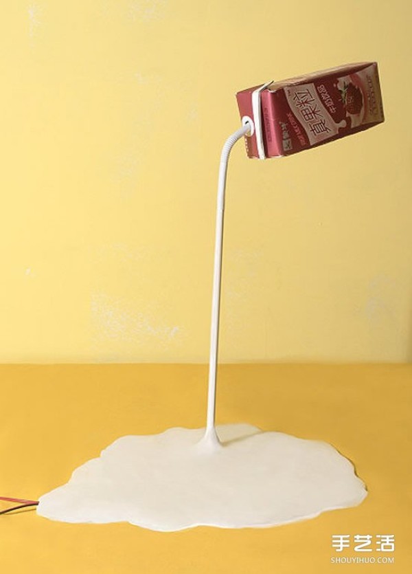 How to make a creative desk lamp using DIY from milk carton waste