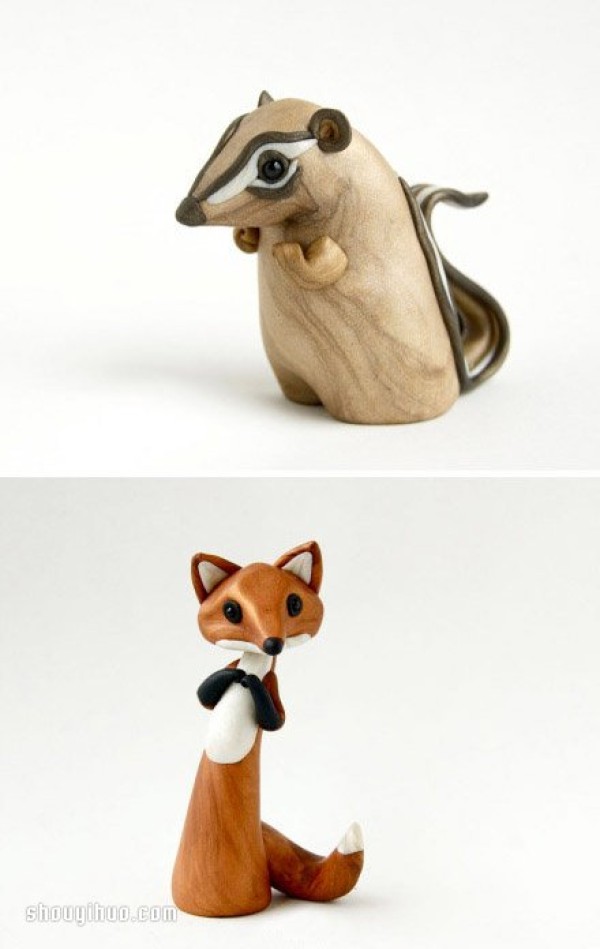 Appreciation of exquisite and delicate ceramic animal sculptures