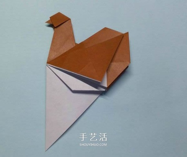 How to fold an origami hen with illustrations and steps of folding a hen