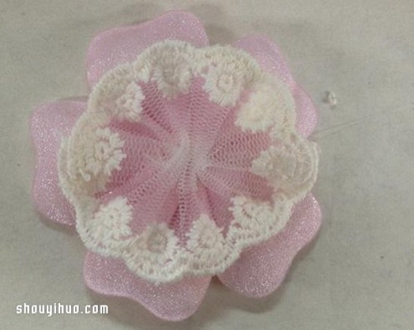 Cute fresh lace flower hairpin DIY handmade illustrated tutorial