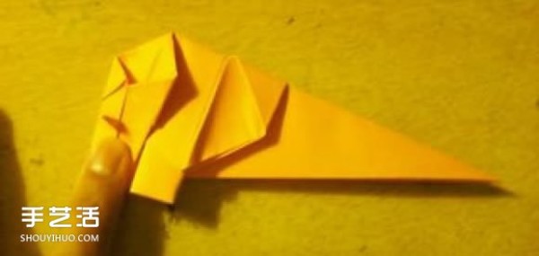 How to fold an elephant with paper, origami illustration of a flat elephant