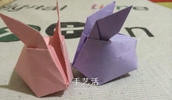 A simple folding method of three-dimensional rabbit, childrens origami rabbit illustration