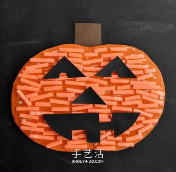 Tutorial on how to make Halloween pumpkin lanterns with straws