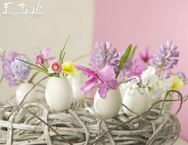 Creative Easter Egg Ornament Design