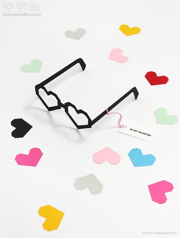 Handmade entertainment style heart-shaped glasses without lenses