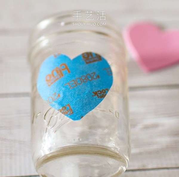 15 Charming Valentines Day Glass Jar Gift DIY Tutorial