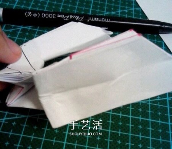 How to fold the six-winged seraphs heart origami with six-winged heart and illustration