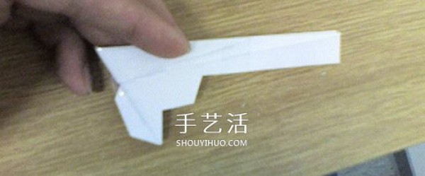 B-2 bomber folding diagram illustrates the method of origami stealth bomber