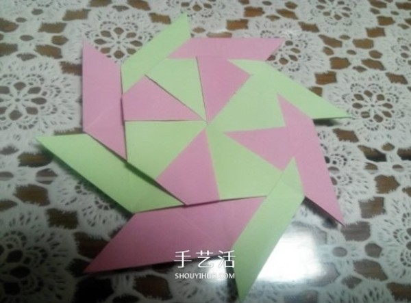 How to fold an octagonal dart: Illustration of how to fold a ninja octagonal dart法