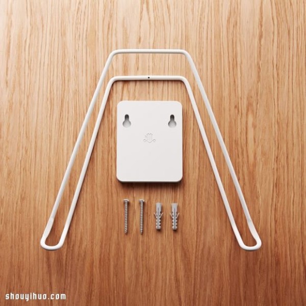 Pinchers minimalist bicycle hanger design