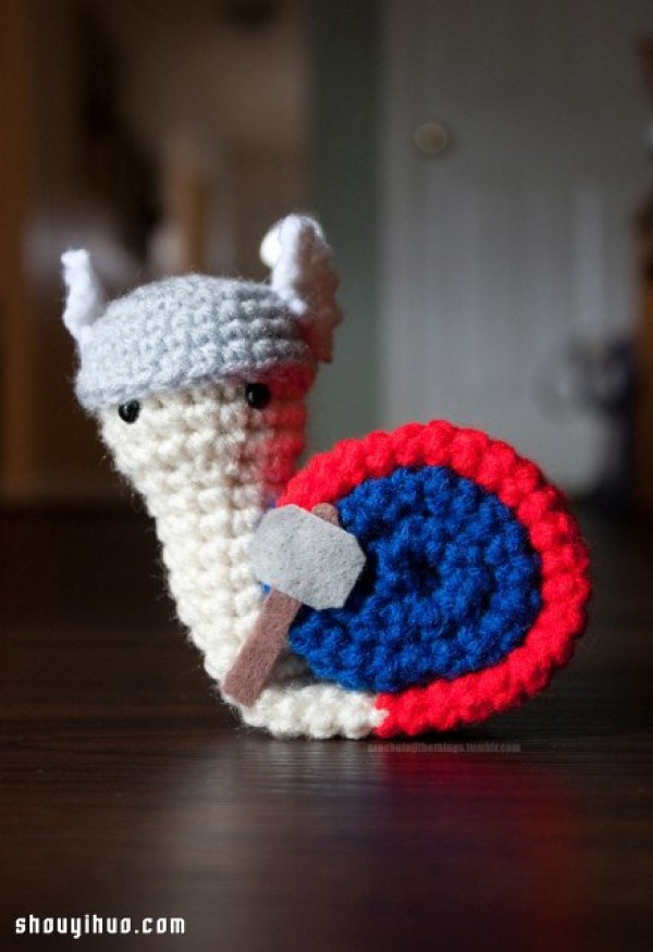 Avengers version of the crochet snail to identify who is who~