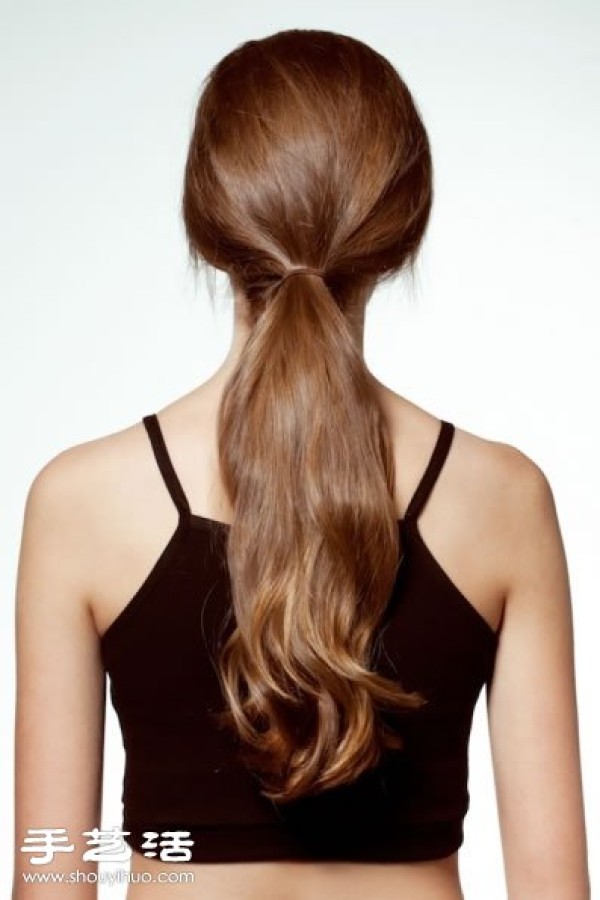 No more boring low ponytails, two romantic low-tail hairstyles DIY