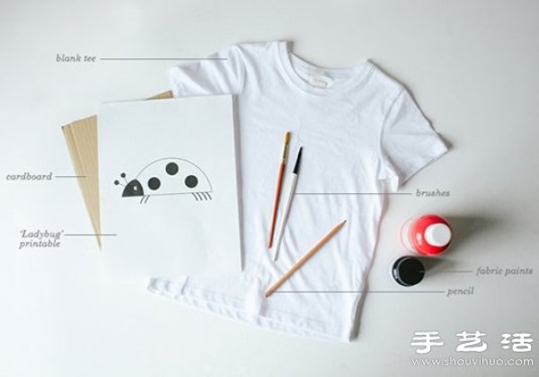 Cute baby T-shirt handmade by the illustrators mother