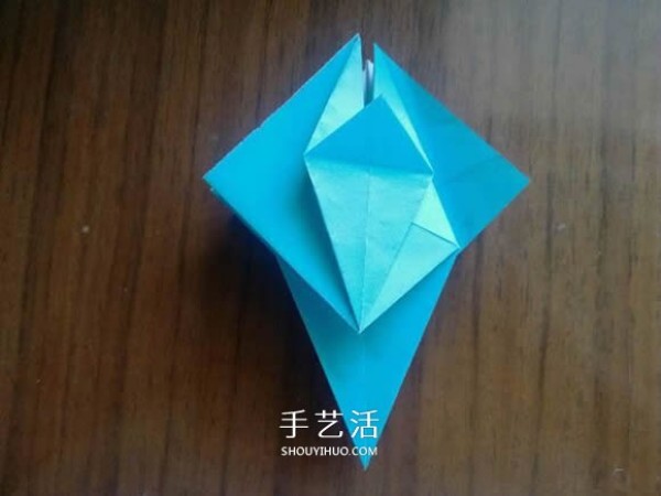 How to fold an eight-petal chrysanthemum and illustrate the 3D chrysanthemum origami tutorial for the Double Ninth Festival