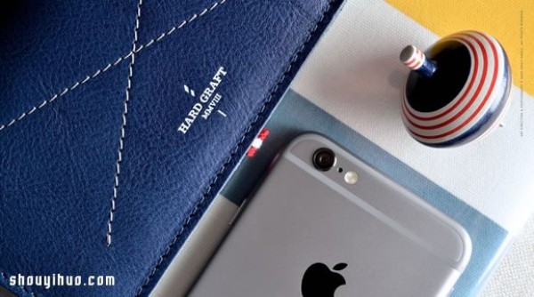 hard graft brings a new leather pouch exclusive for iPhone 6