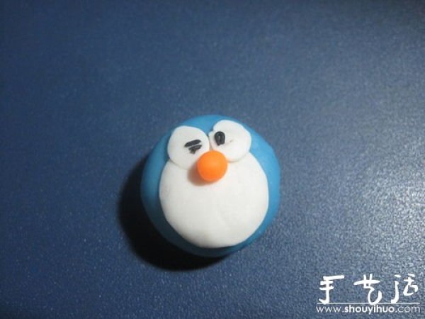 Tutorial on making Doraemon with plasticine