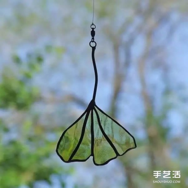 DIY leaf glass leaf pendant DIY picture using wine bottle waste