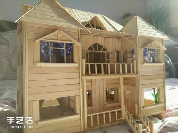 Disposable chopsticks are used to hand-make a life-like villa model, the steps are complete! 