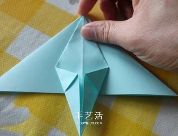 How to Fold Lily Flowers Illustrated Tutorial Process Steps of Origami Lily