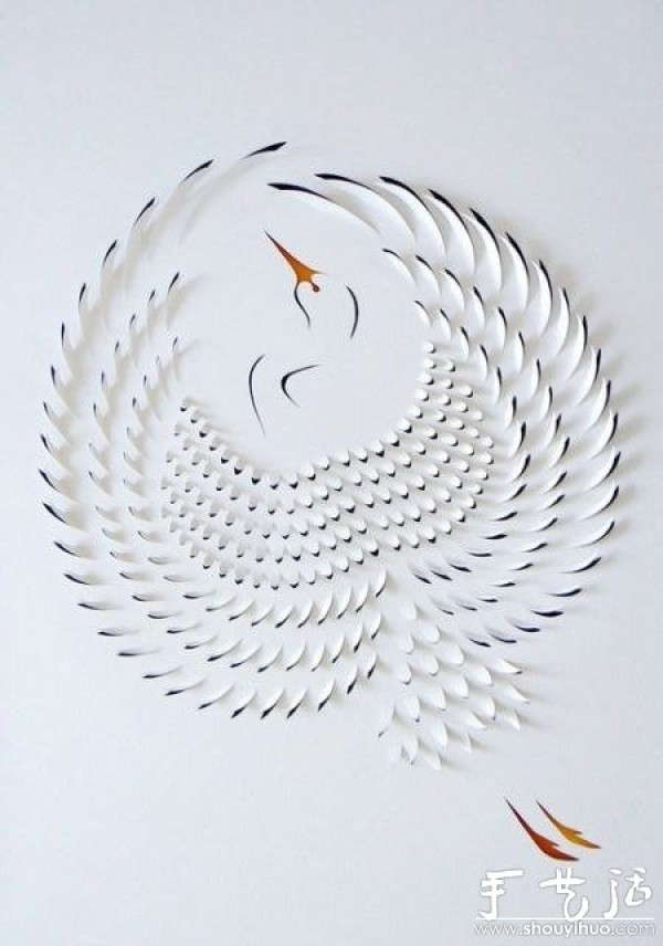 Beautiful paper sculpture--Crane