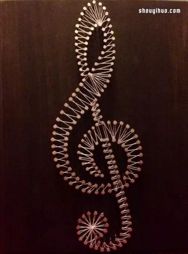 String Art art DIY decorative painting using nails and threads