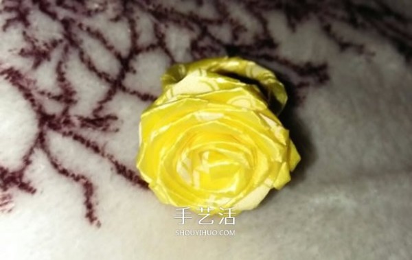 Ribbon Folding Rose Ring Illustration How to Fold Ribbon Rose Ring