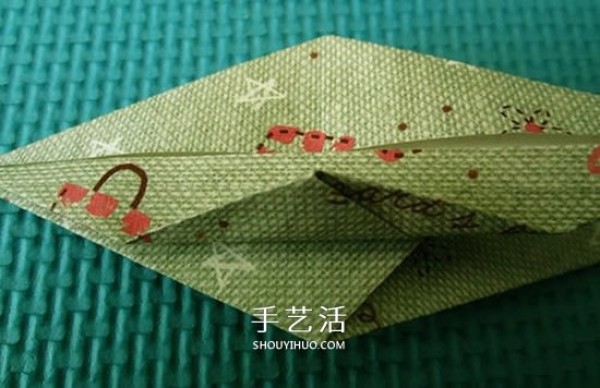 Tutorial on how to fold a Thousand Paper Crane, step-by-step tutorial on origami cranes