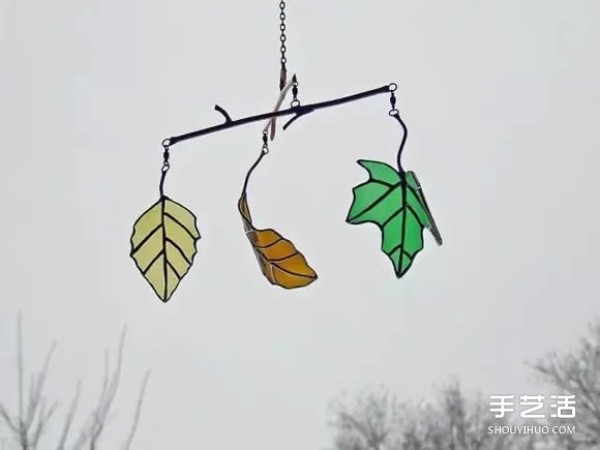 DIY leaf glass leaf pendant DIY picture using wine bottle waste