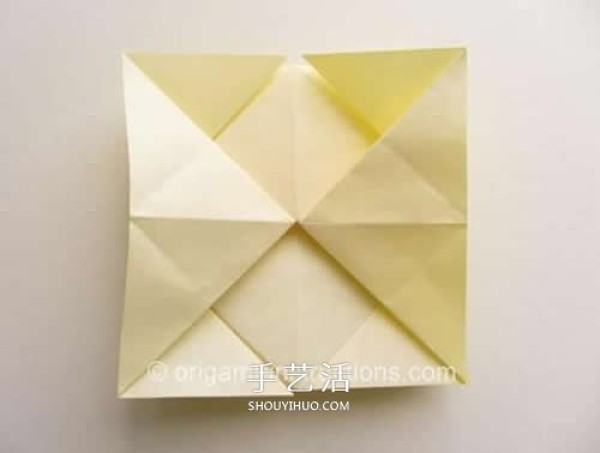 New method of folding a rotating rose, step-by-step diagram of origami rotating rose